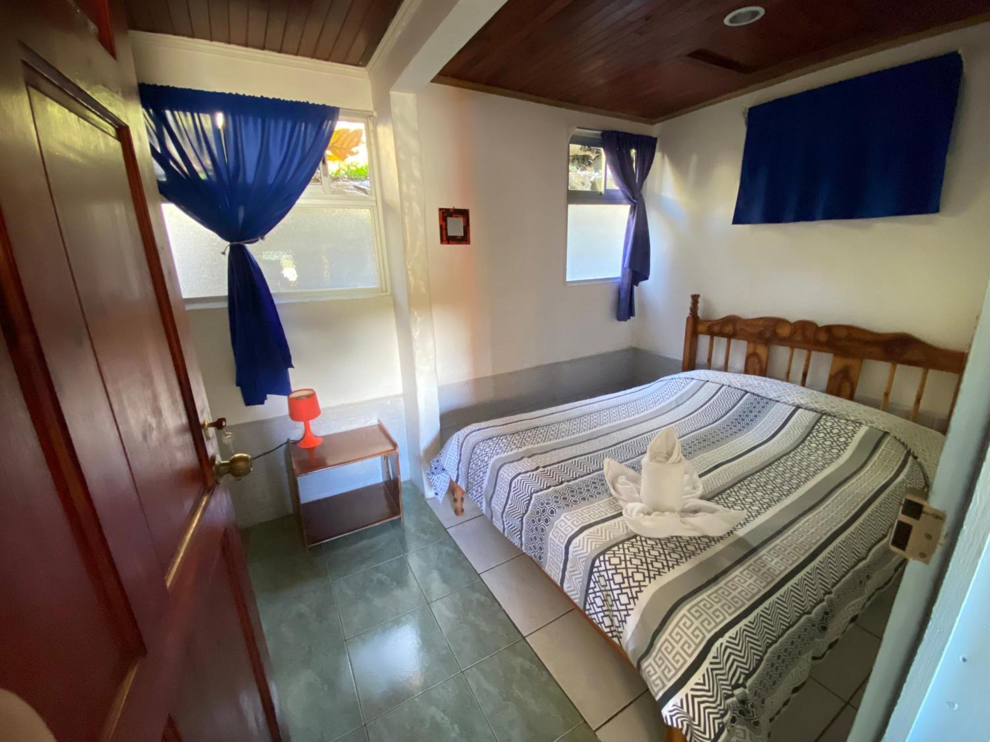 Bed and Breakfast Cabinas Nuestra Kasa à Monteverde Extérieur photo